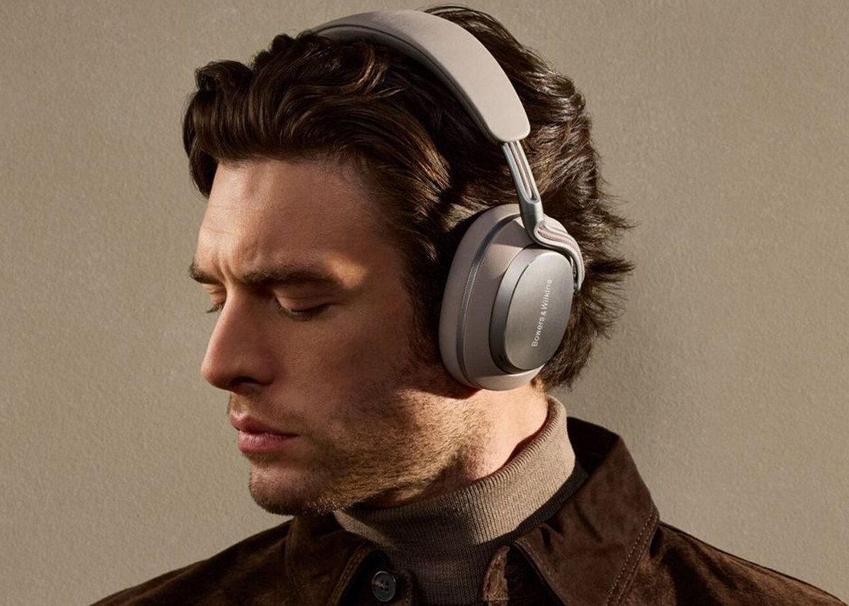 Bowers & Wilkins Px8 S2