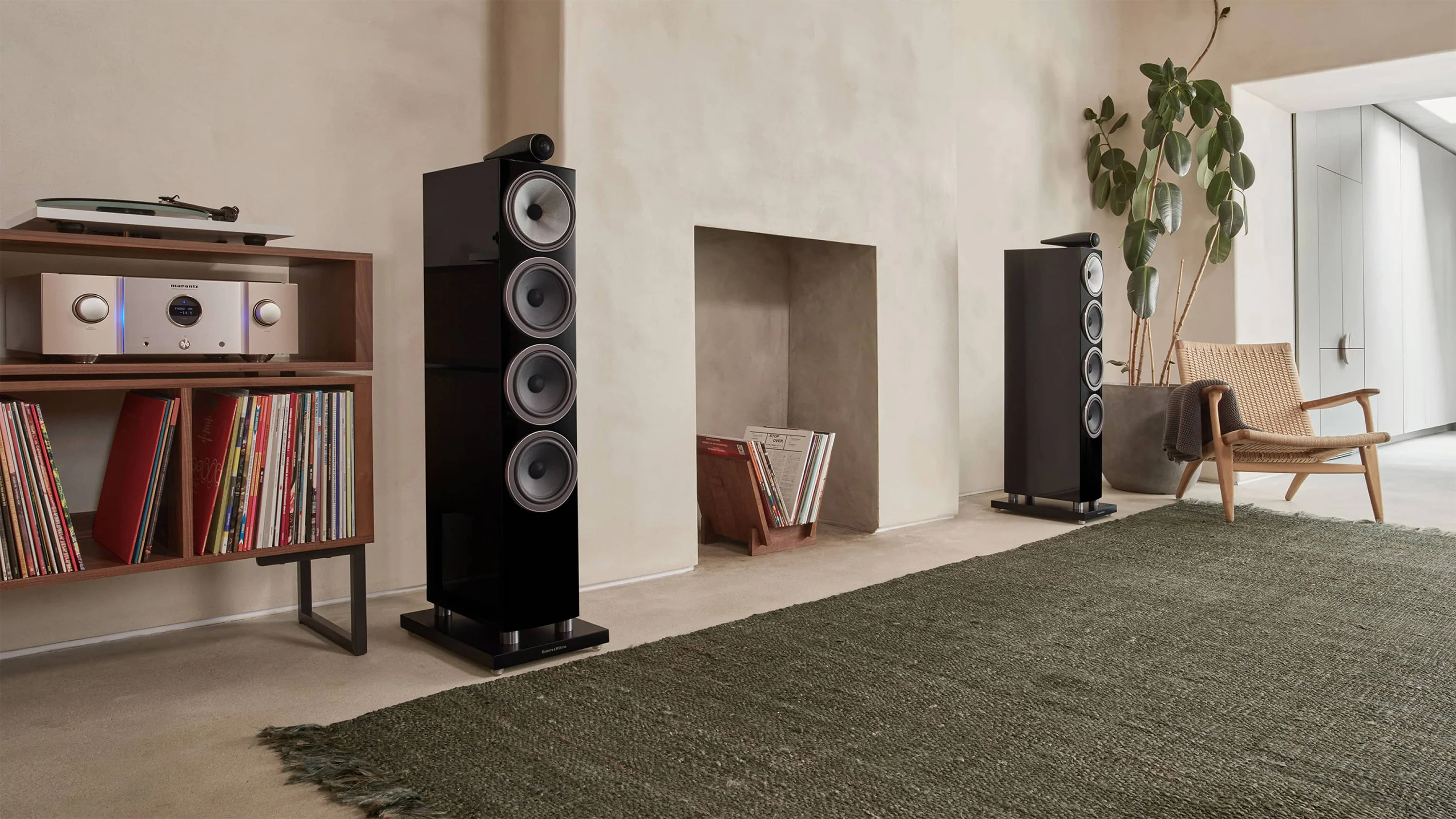 Bowers & Wilkins 702 S3
