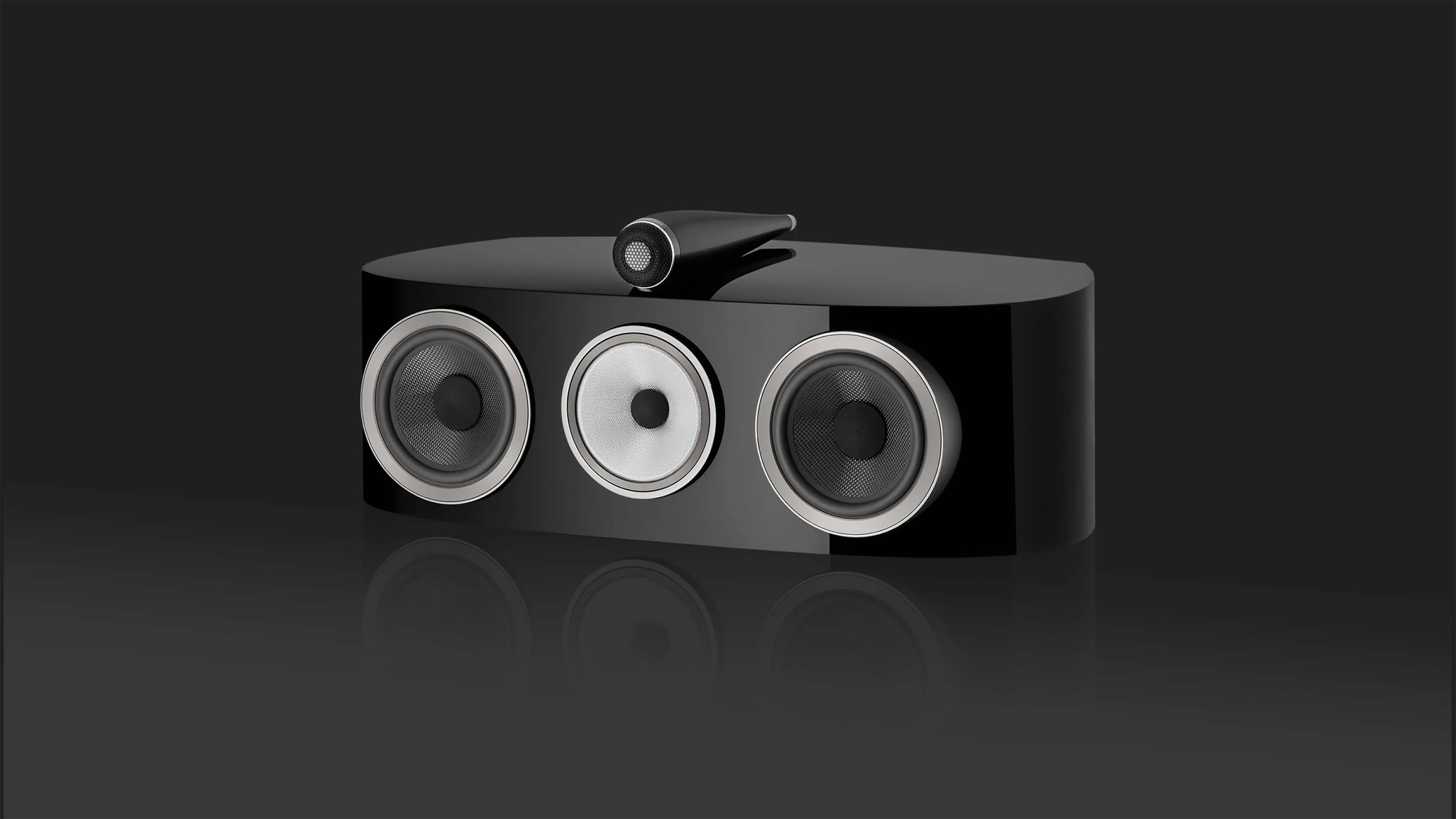 Bowers & Wilkins HTM82 D4